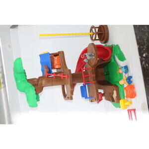 Caillou Treehouse Playset Slide Figures Cat Accessories Lot Irwin rare toys